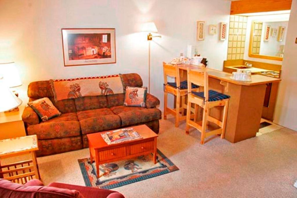 Village Lodge Ruidoso Ruang foto